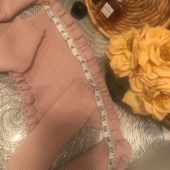 Pretty little thing Crop sweater soft knitted ruffles - Picture 11 of 11